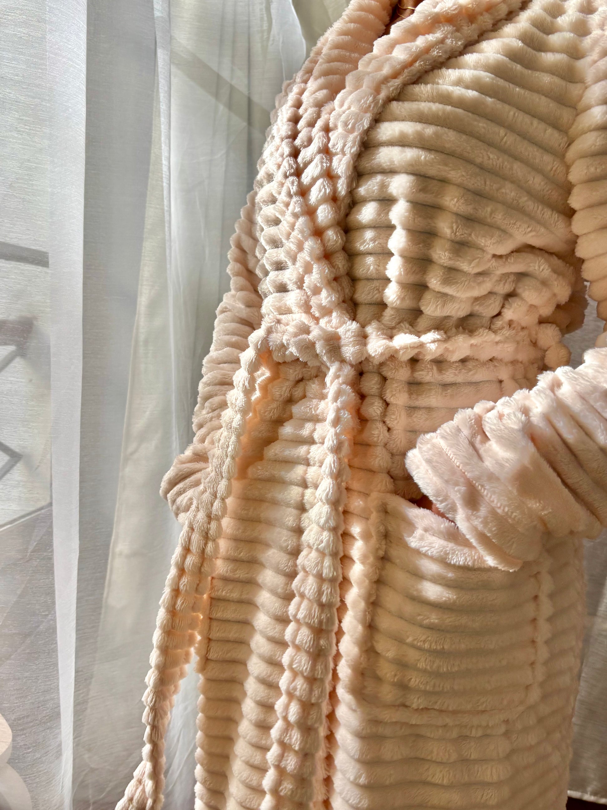 Peignoir Pilou - Le Poudré Délicat en pilou doux – Maison Douceur Paris